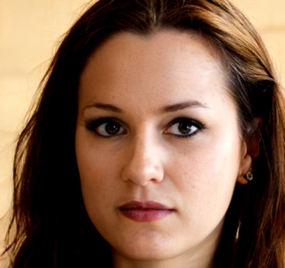 Frieda Brenner, Spezialistin für Unternehmensfinanzierung