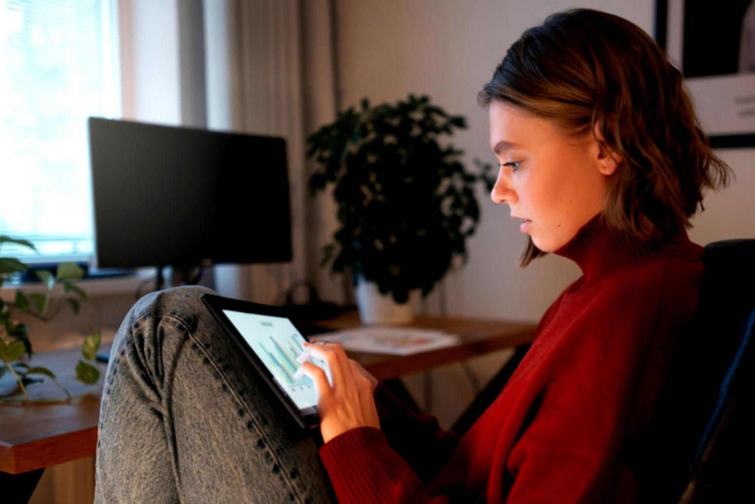 Team-Meeting mit Diskussion über Geschäftsstrategien