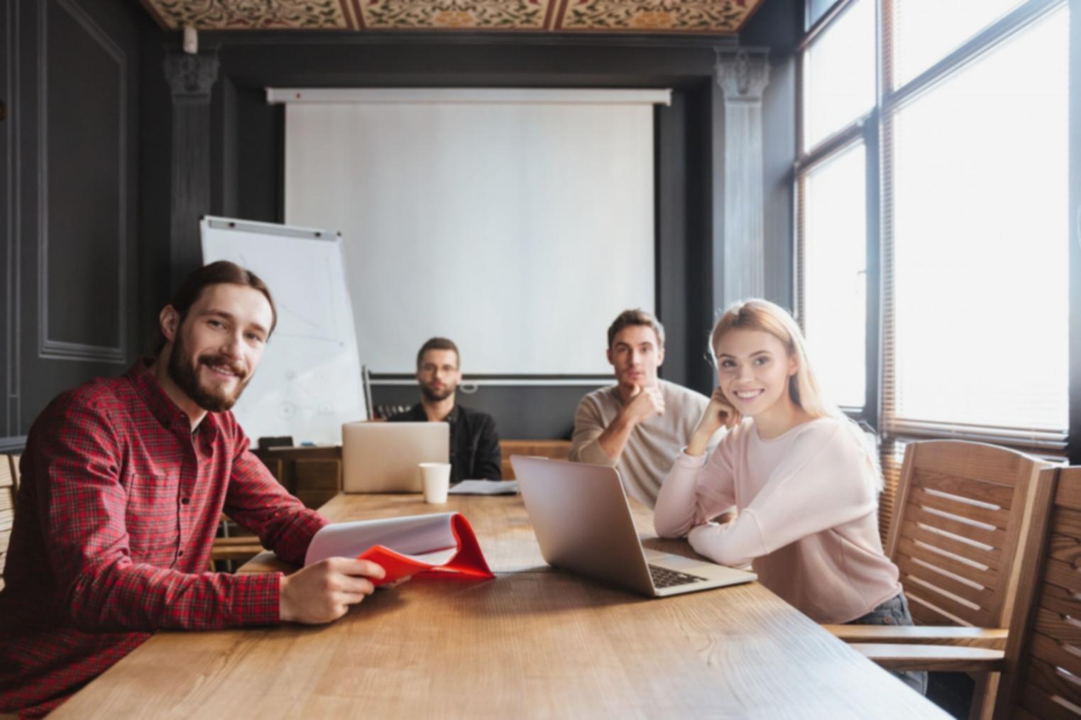 Praxisnahe Übungen zur Finanzplanung in der Gruppe